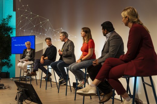 Panel Talk 2021